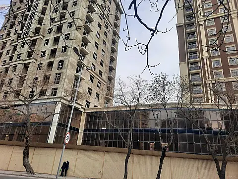 Satılır 2 otaqlı mənzil 55 m²