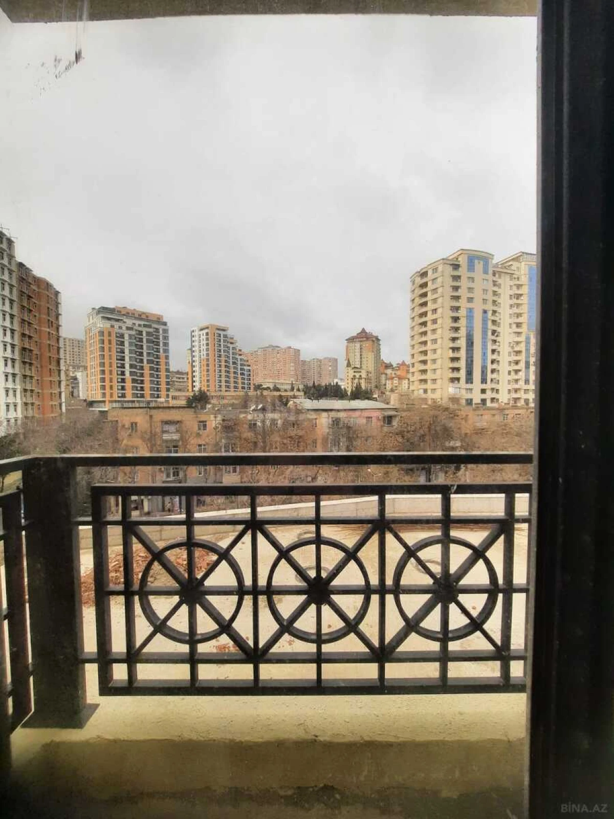 Satılır 2 otaqlı mənzil 55 m²