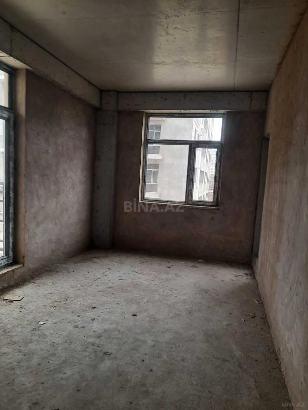Satılır 2 otaqlı mənzil 55 m²