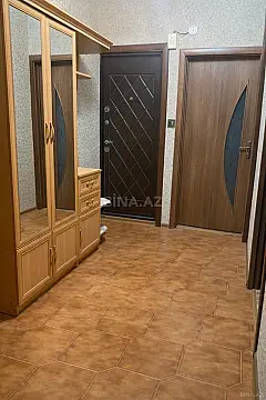 Satılır 4 otaqlı mənzil 105 m²