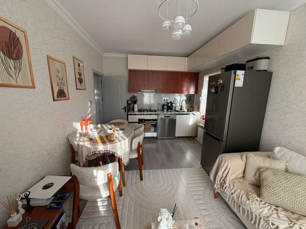 Satılır 2 otaqlı mənzil 45 m²