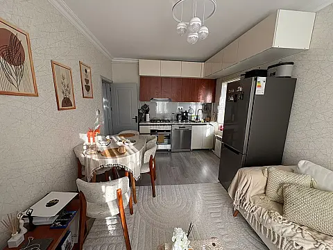 Satılır 2 otaqlı mənzil 45 m²