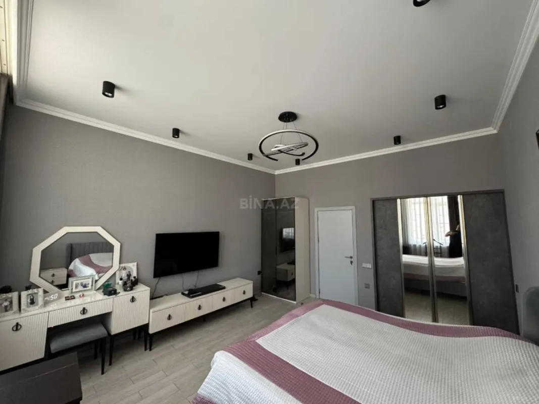 Satılır 3 otaqlı mənzil 110 m²