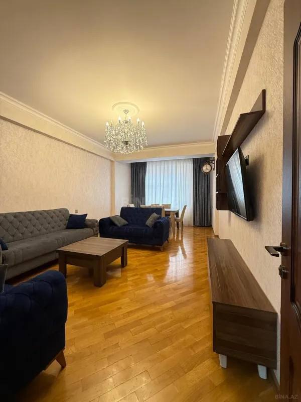 Satılır 3 otaqlı mənzil 120 m²