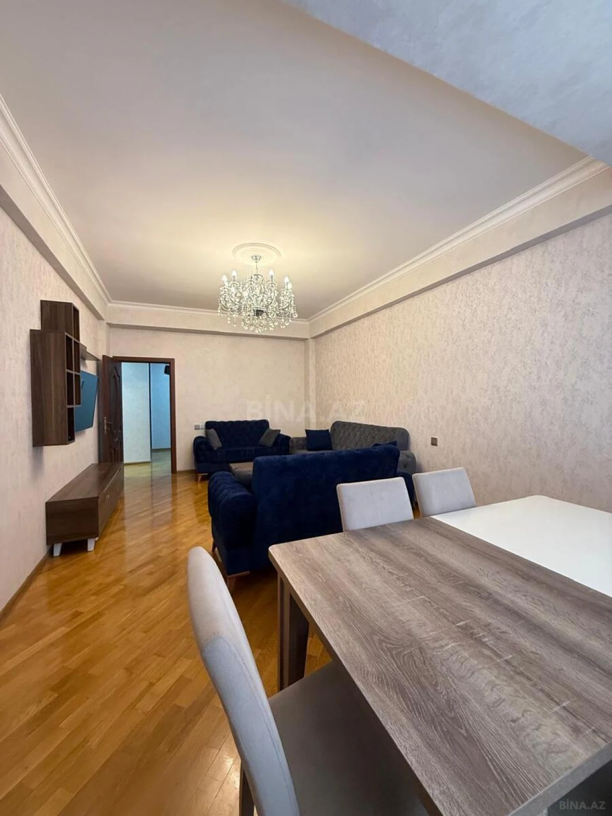 Satılır 3 otaqlı mənzil 120 m²