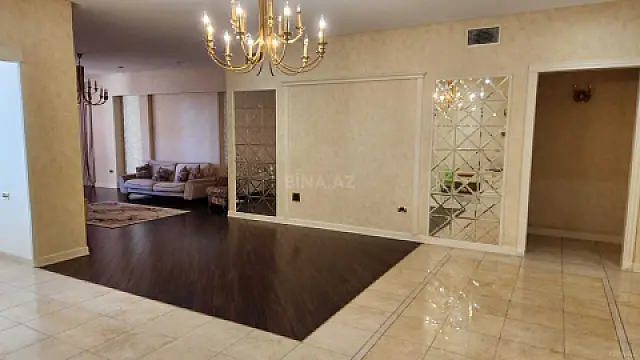 Satılır 4 otaqlı mənzil 190 m² — Bakı, Nizami 4 otaq 190.00 m²
