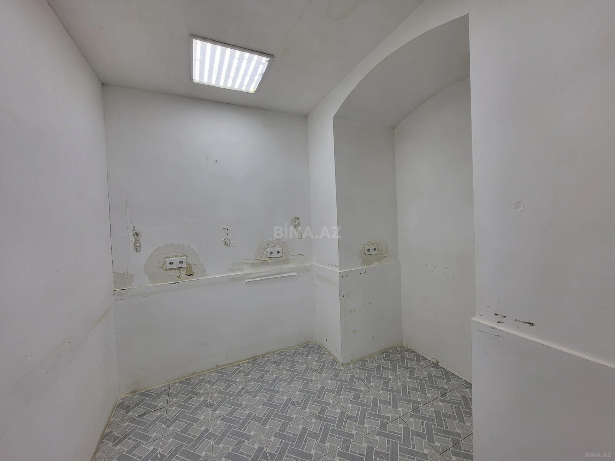 Kirayə verilir obyekt 160 m²