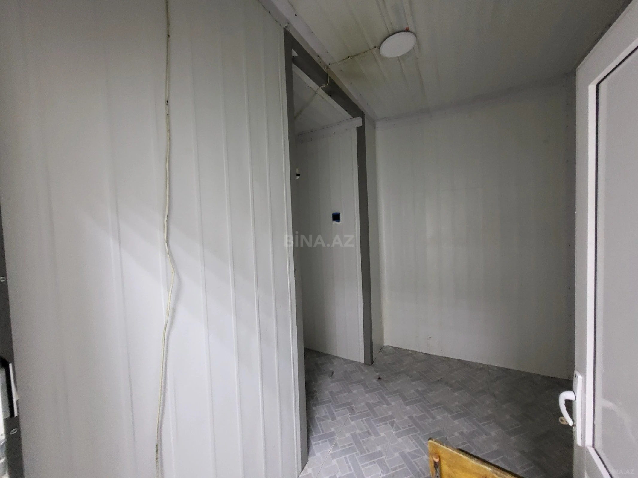 Kirayə verilir obyekt 160 m²