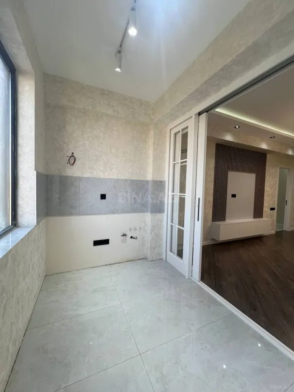 Satılır 3 otaqlı mənzil 84 m²
