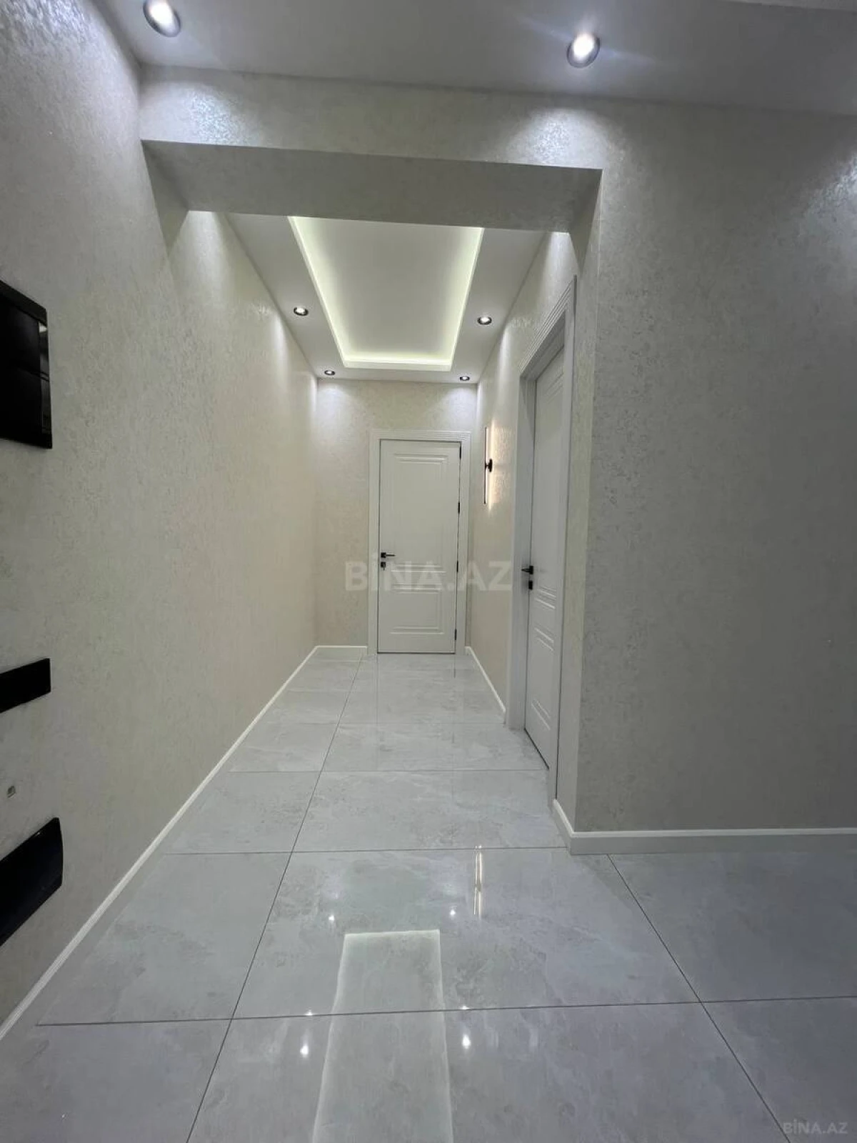 Satılır 3 otaqlı mənzil 84 m²