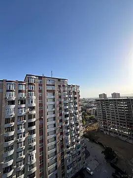 Satılır 3 otaqlı mənzil 84 m²