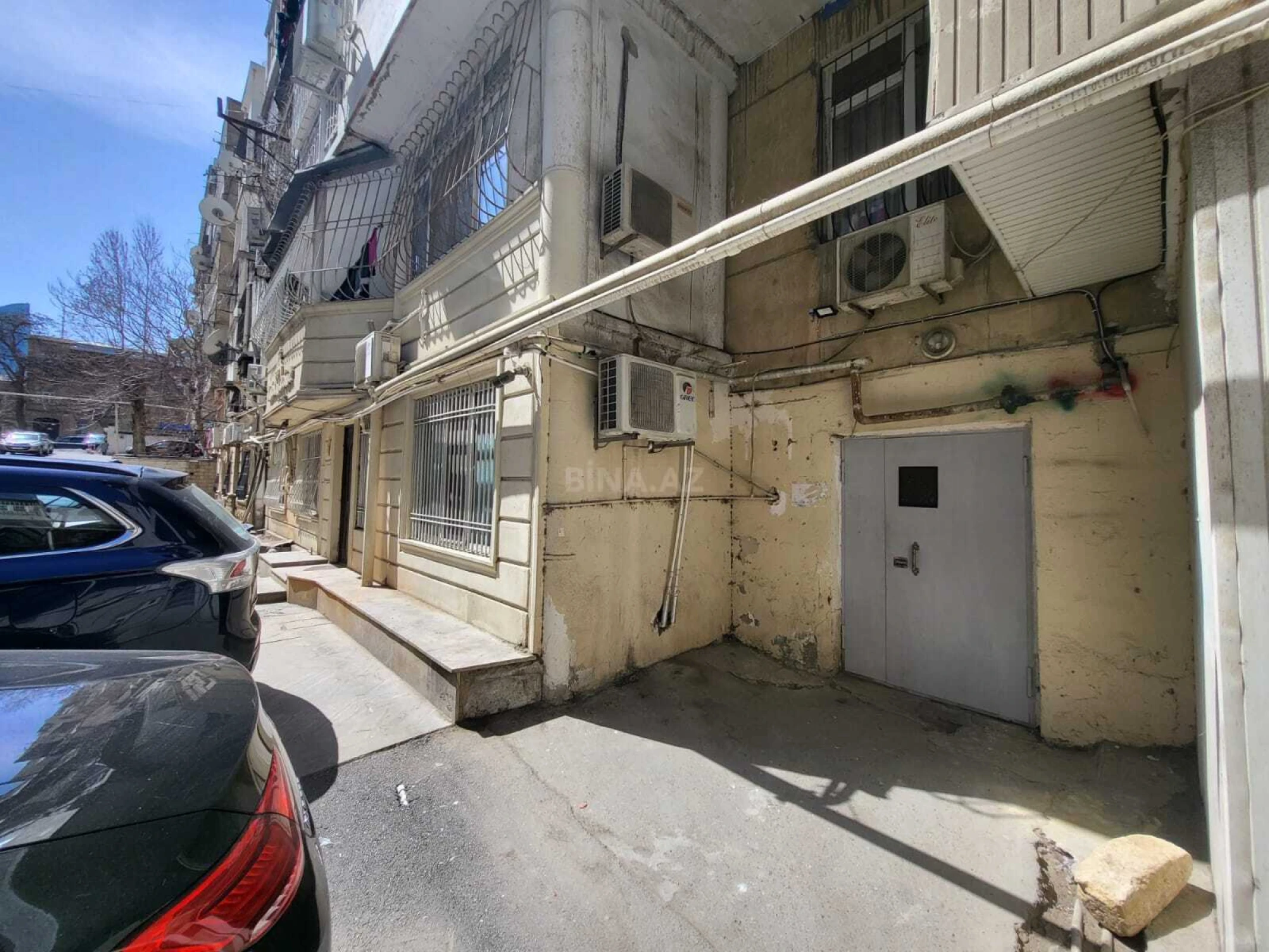 Kirayə verilir 2 otaqlı ofis 60 m²