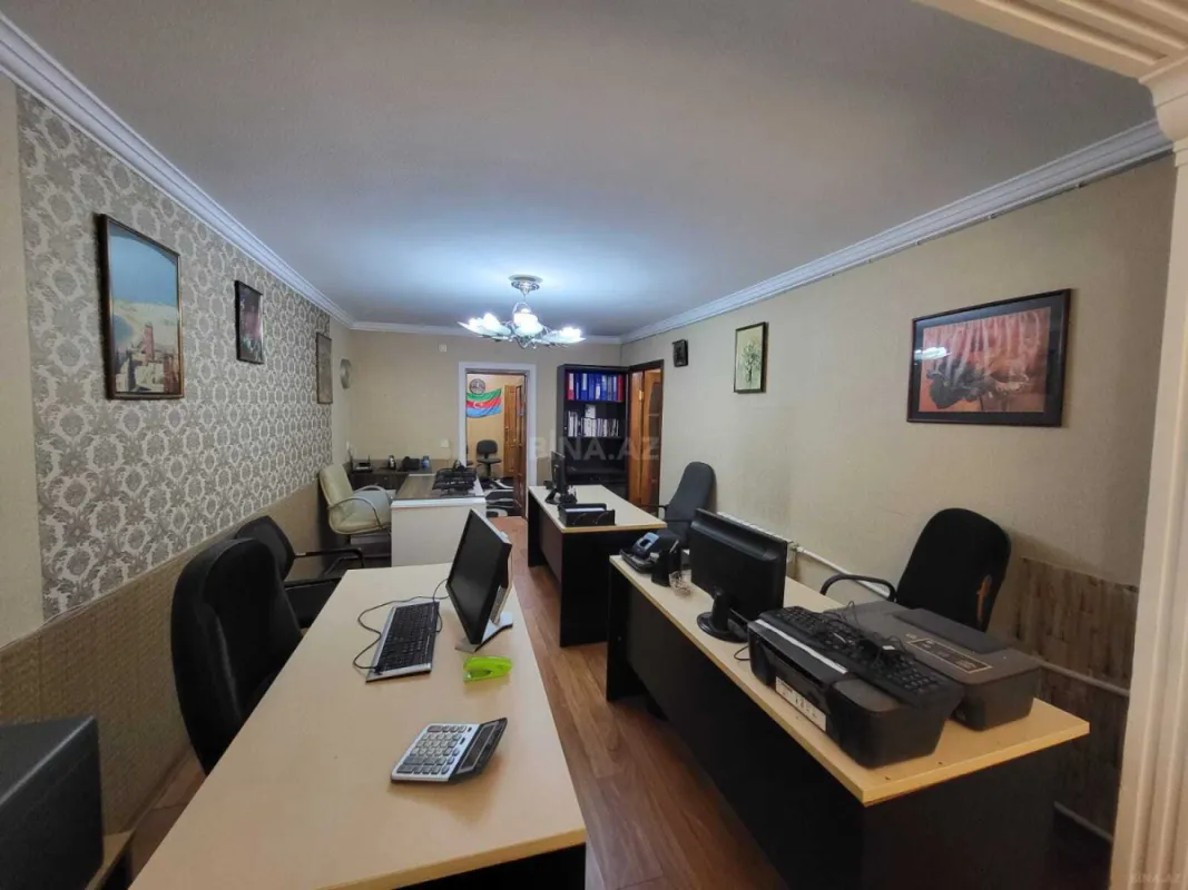 Kirayə verilir 2 otaqlı ofis 60 m²