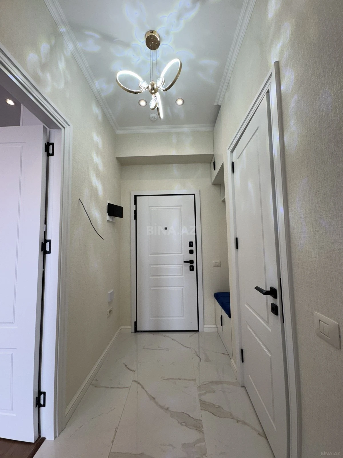 Satılır 2 otaqlı mənzil 53 m²