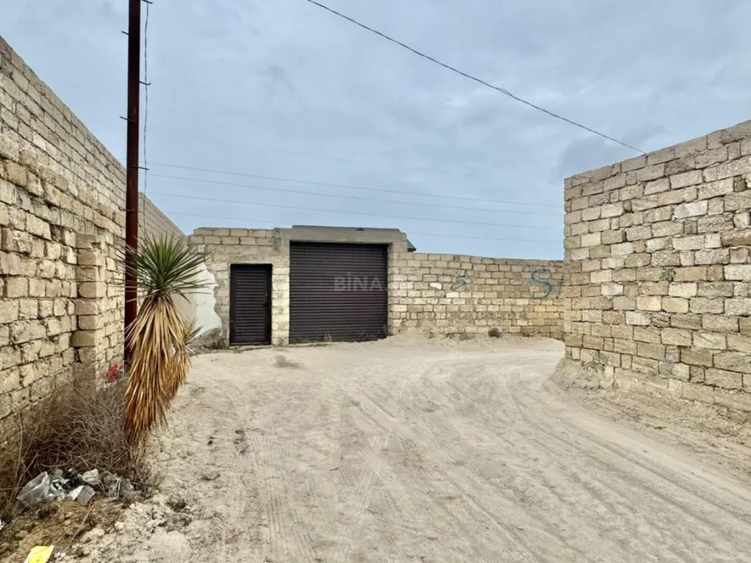 Satılır 6 otaqlı həyət evi 222 m²