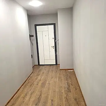 Satılır 2 otaqlı mənzil 92 m²