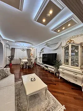 Satılır 4 otaqlı mənzil 170 m² — Bakı, Səbail 4 otaq 170.00 m²