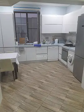 Kirayə verilir 4 otaqlı həyət evi 120 m²