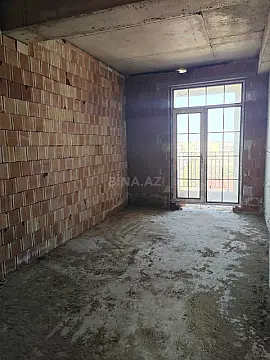 Satılır 4 otaqlı mənzil 143 m²