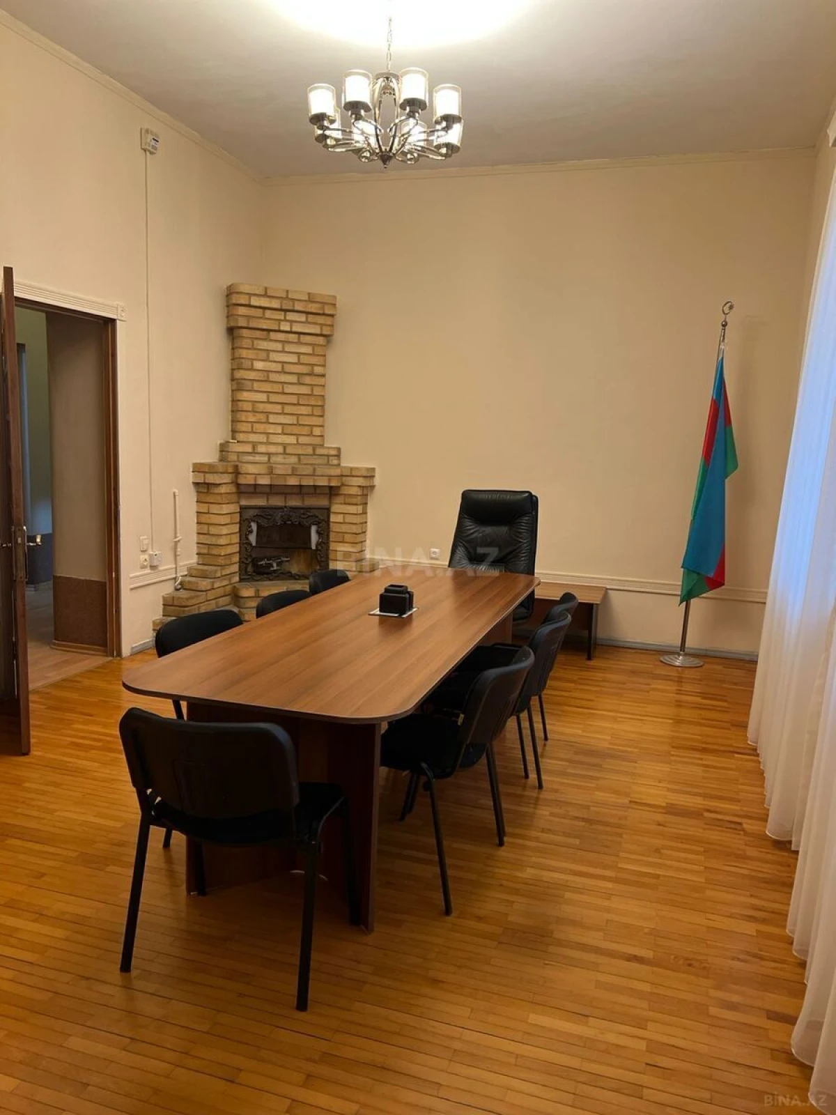 Kirayə verilir 3 otaqlı ofis 100 m²