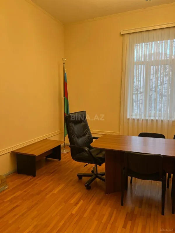 Kirayə verilir 3 otaqlı ofis 100 m²