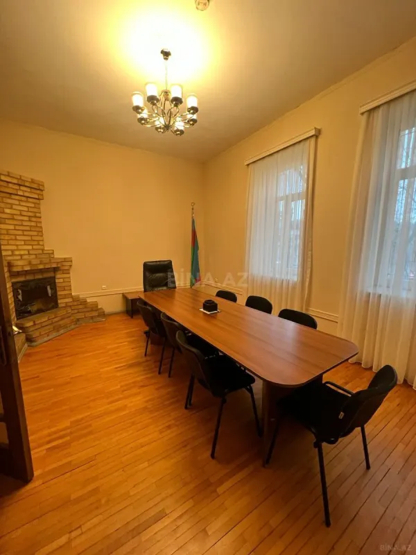 Kirayə verilir 3 otaqlı ofis 100 m²