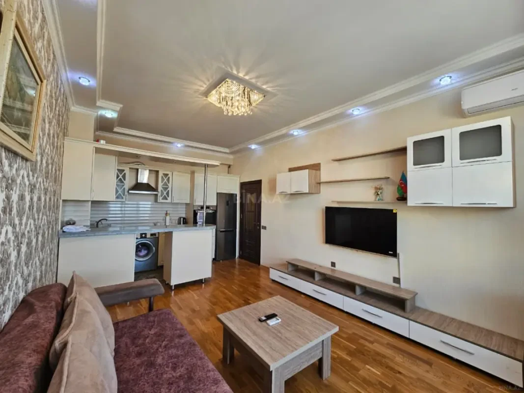 Kirayə verilir 2 otaqlı mənzil 50 m²