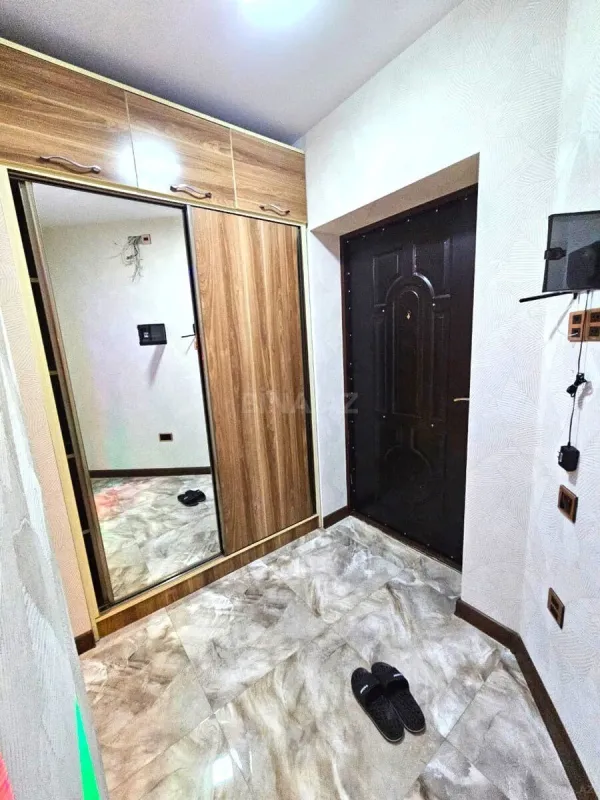 Satılır 3 otaqlı mənzil 100 m²
