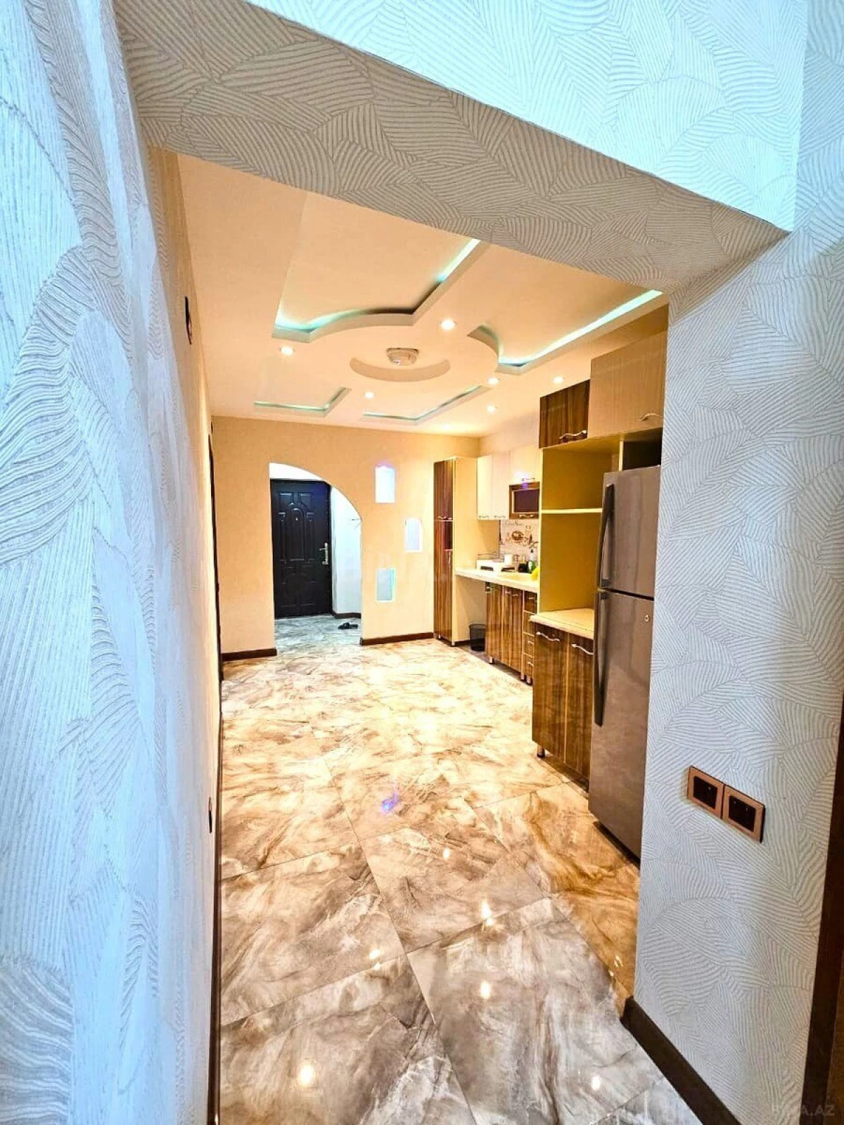 Satılır 3 otaqlı mənzil 100 m²