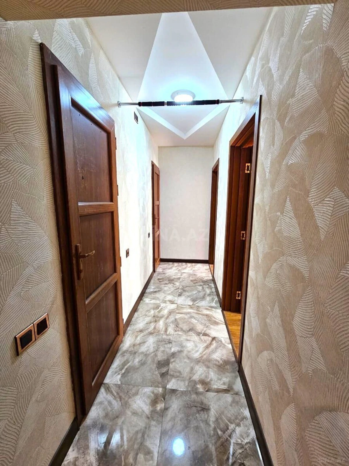 Satılır 3 otaqlı mənzil 100 m²
