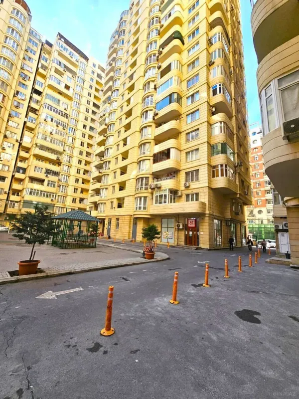 Satılır 3 otaqlı mənzil 100 m²