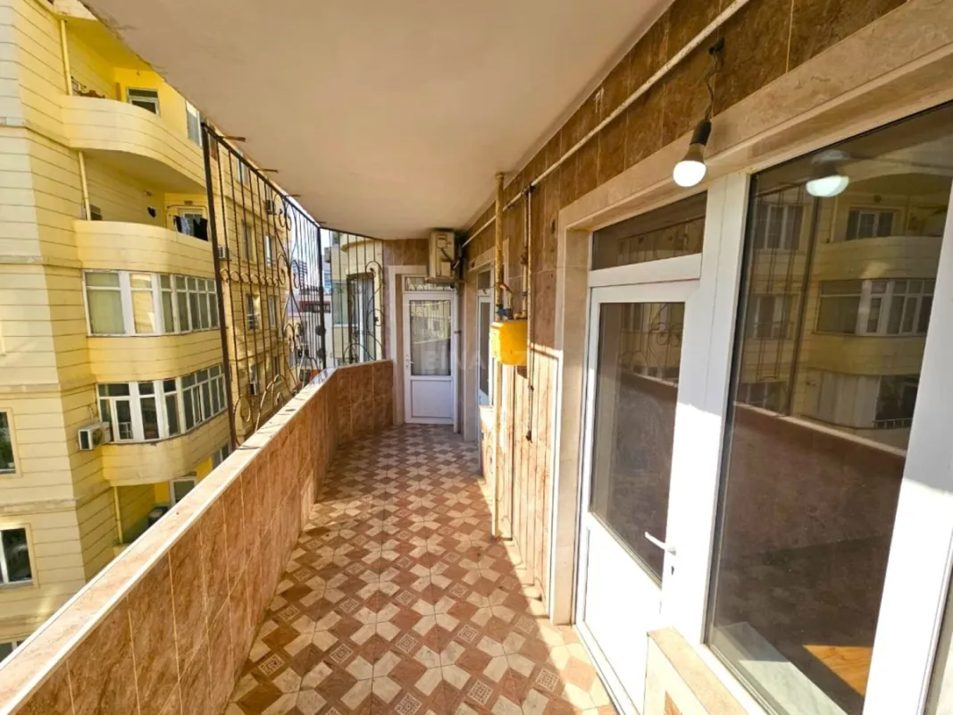 Satılır 3 otaqlı mənzil 100 m²