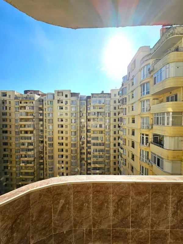 Satılır 3 otaqlı mənzil 100 m²