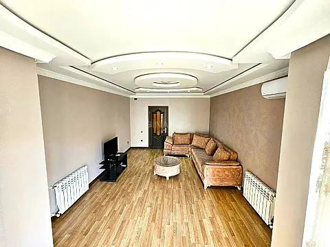 Satılır 3 otaqlı mənzil 100 m²