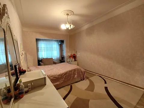 Satılır 3 otaqlı mənzil 80 m²