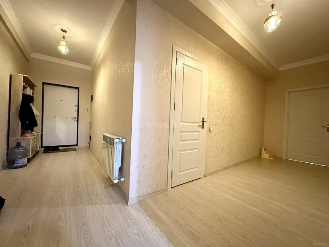 Satılır 2 otaqlı mənzil 90 m²