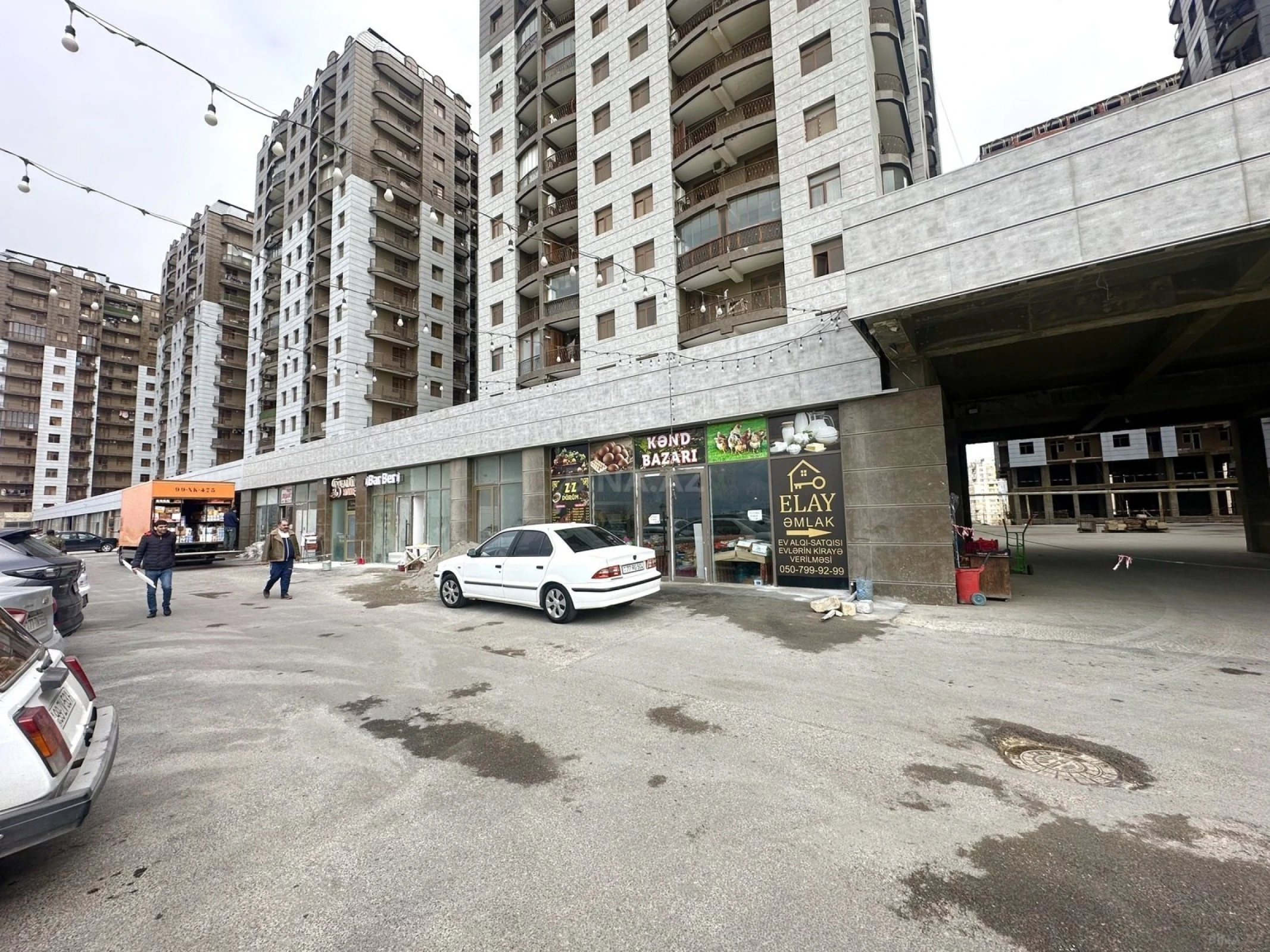 Satılır 2 otaqlı mənzil 90 m²