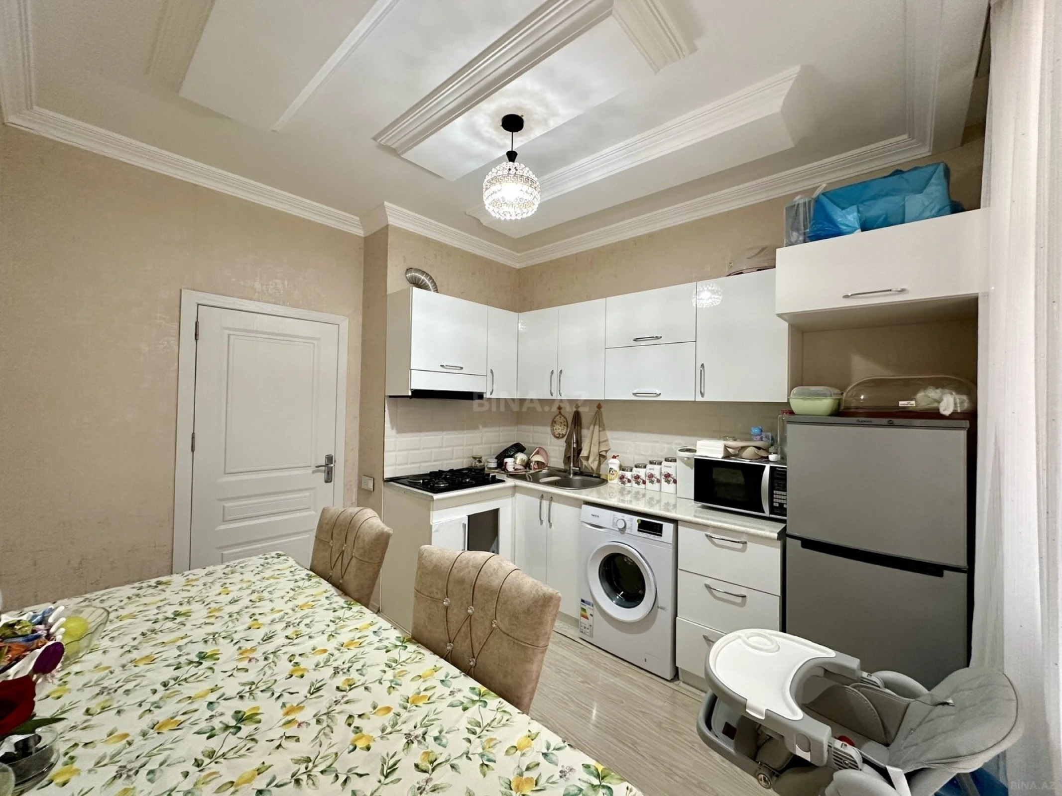 Satılır 2 otaqlı mənzil 90 m²