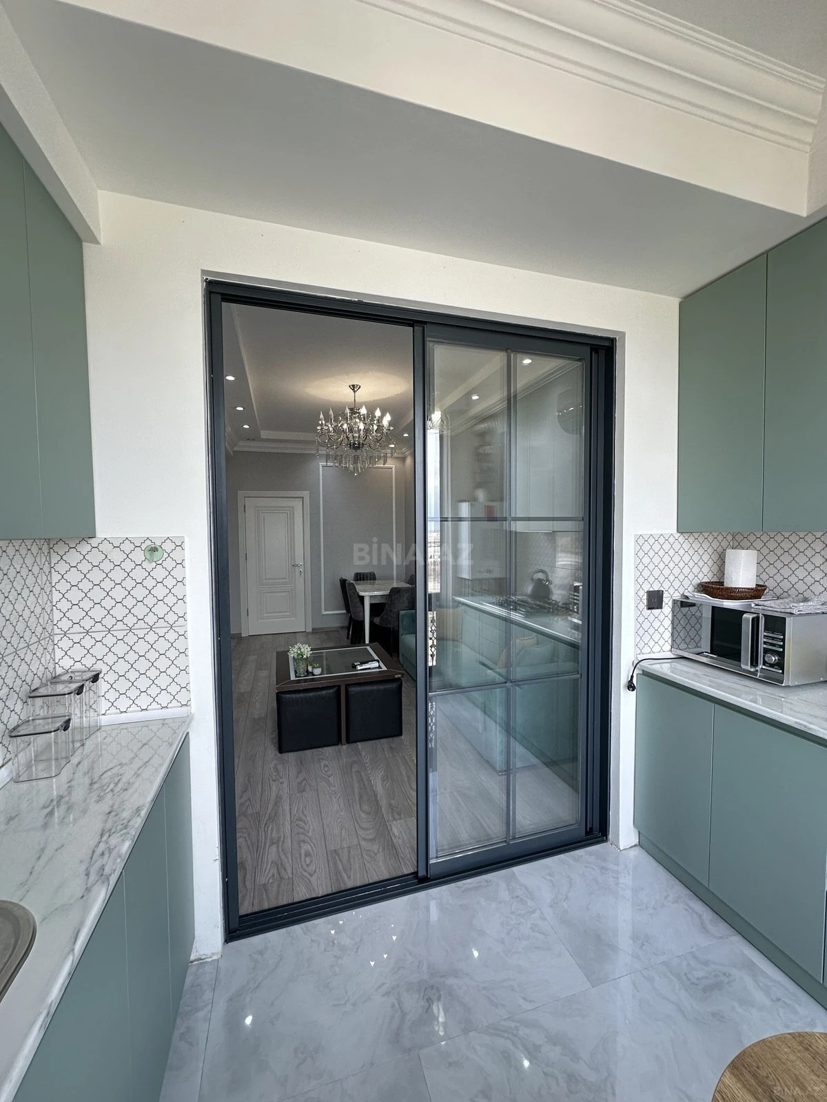 Satılır 2 otaqlı mənzil 64 m²