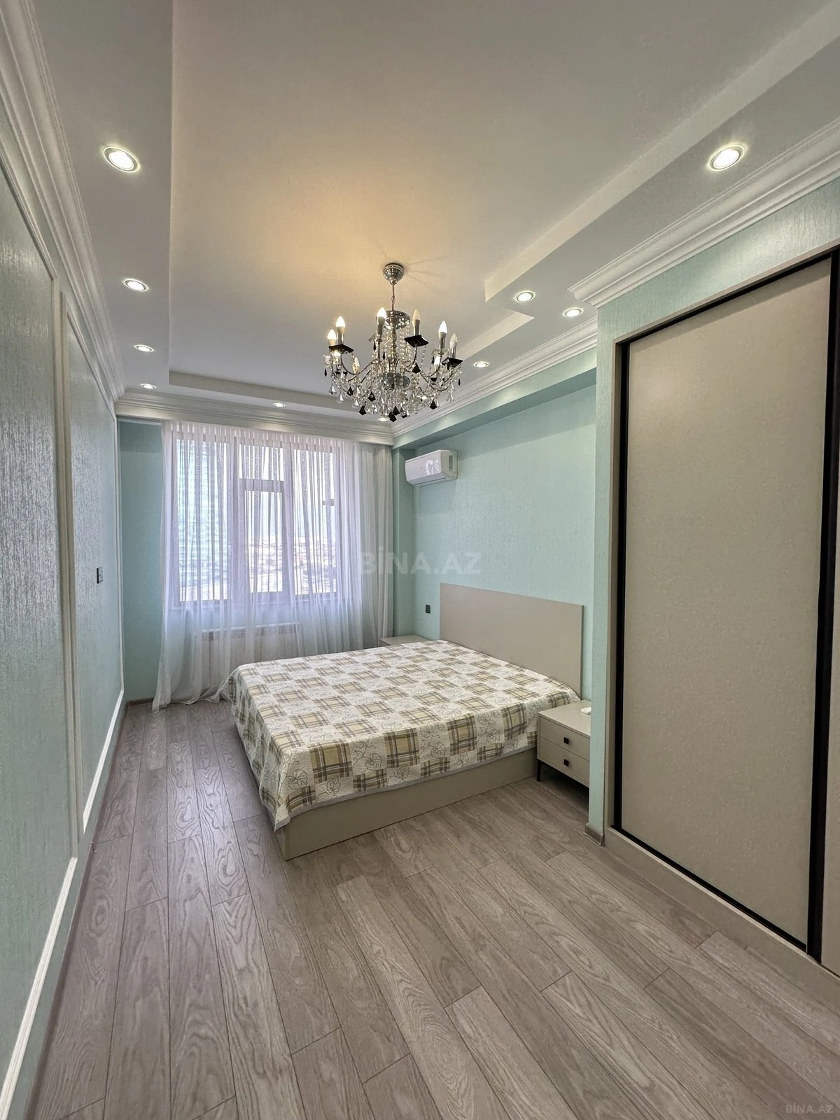 Satılır 2 otaqlı mənzil 64 m²