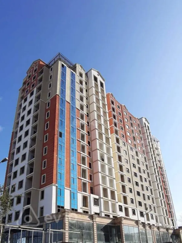 Satılır 2 otaqlı mənzil 64 m²