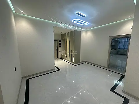 Satılır 3 otaqlı mənzil 148 m²