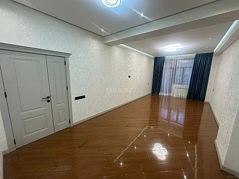 Satılır 3 otaqlı mənzil 148 m² — Bakı 3 otaq 148.00 m²