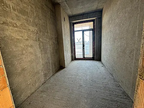 Satılır 3 otaqlı mənzil 111 m²