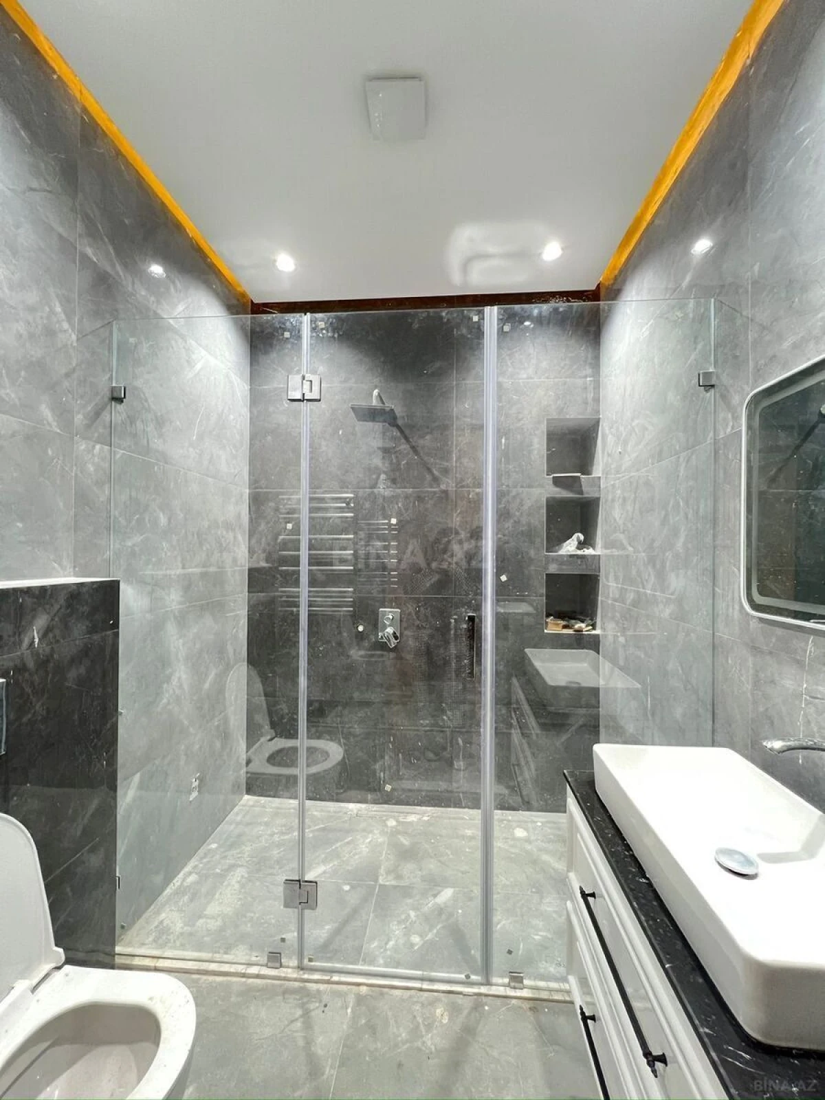 Satılır 3 otaqlı mənzil 100 m²