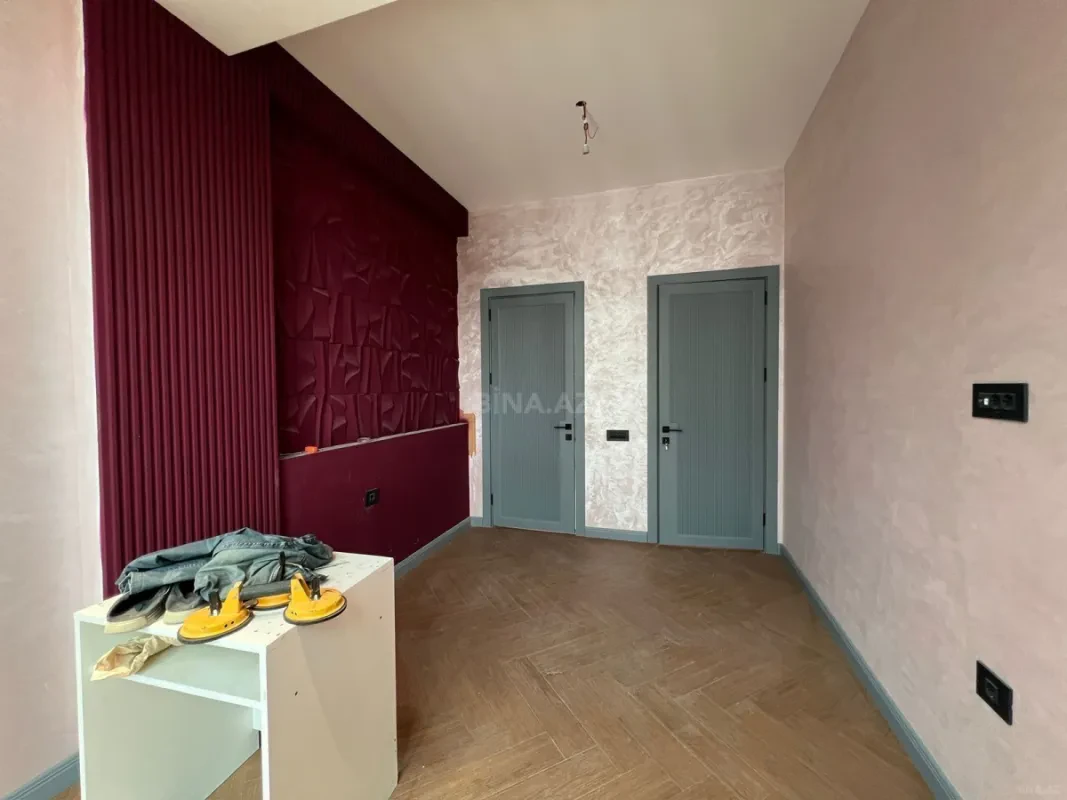 Satılır 3 otaqlı mənzil 100 m²