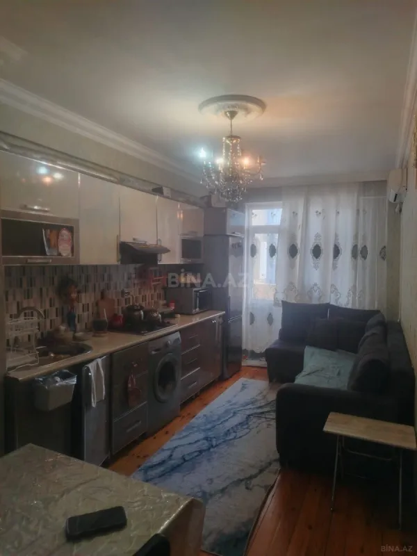 Satılır 1 otaqlı mənzil 51 m²
