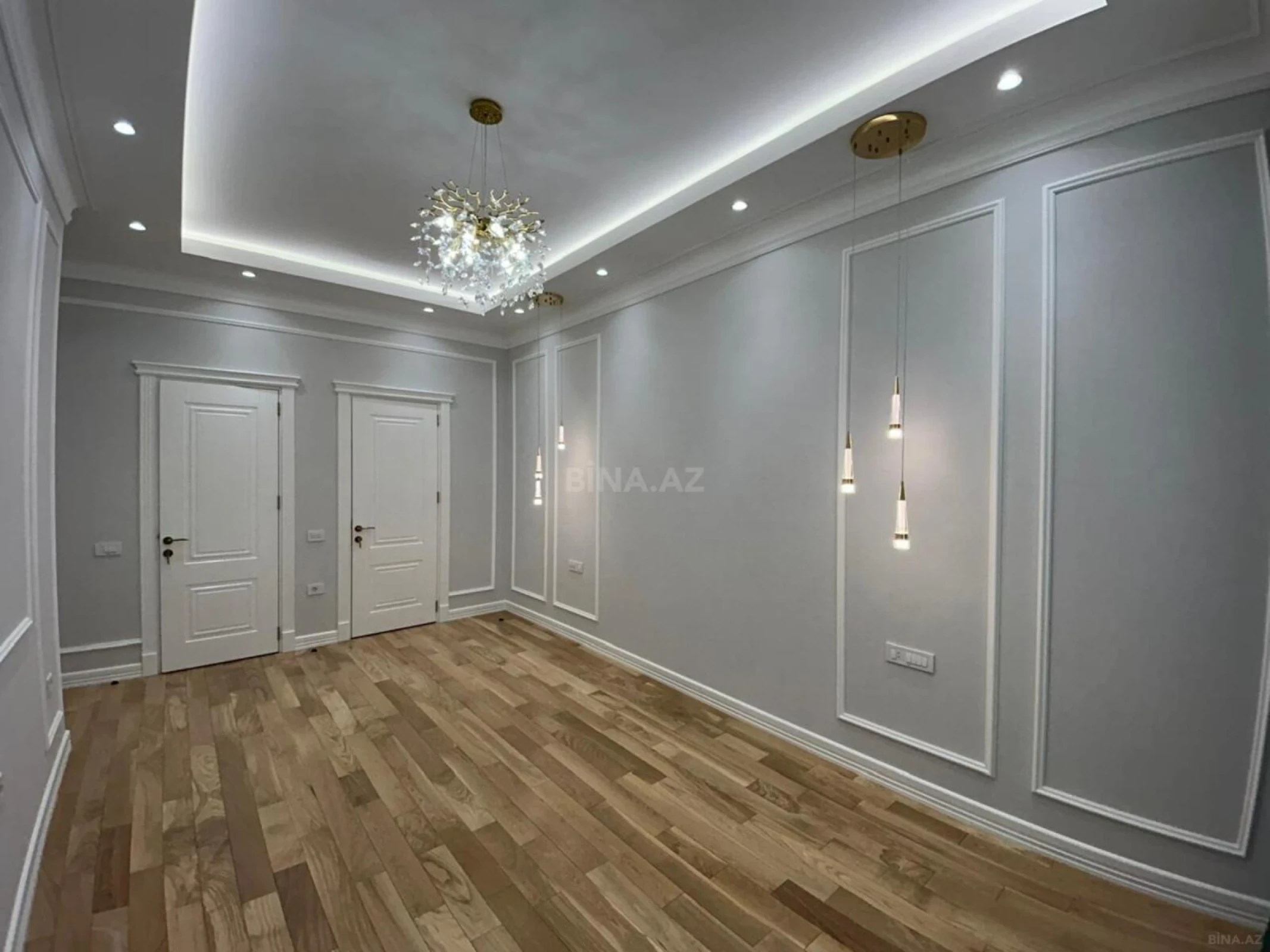 Satılır 4 otaqlı mənzil 170 m²