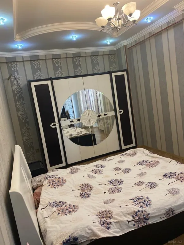 Satılır 2 otaqlı mənzil 105 m²