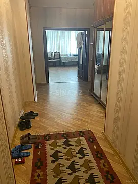 Satılır 2 otaqlı mənzil 105 m²